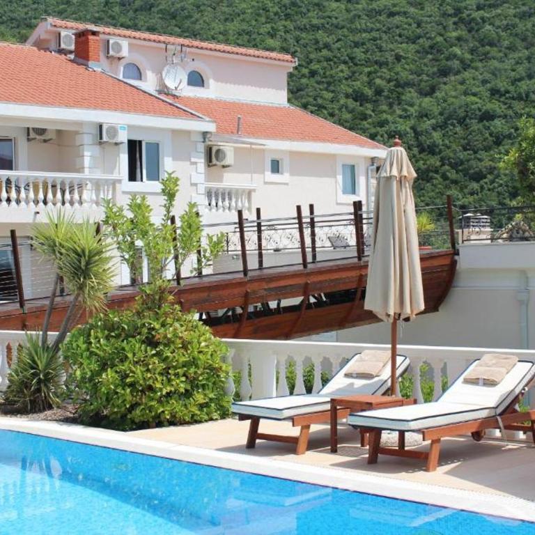 Elegance Duplexes by Monte Aria - Two-Bedroom Apartment - 7