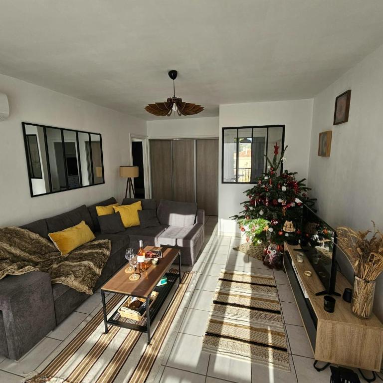 Calme, vue st Victoire, proche centre ville avec parking - Apartamento de 2 dormitorios - 10