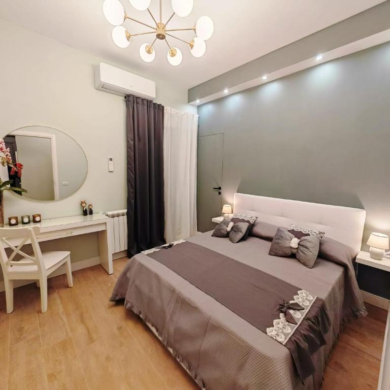 Domus Aldini - Double Room with Private Bathroom - 2
