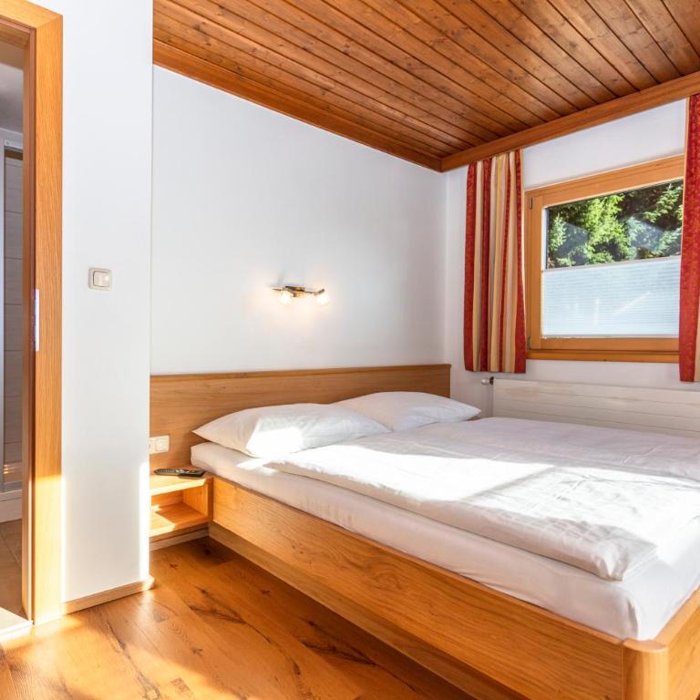 Apartments Salzburgerhof - Apartment mit Balkon - 24
