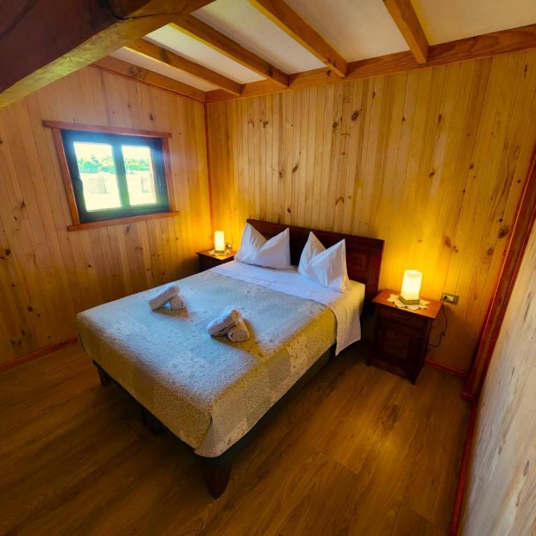 Cabaña Alto Naupe - Three-Bedroom House - 1