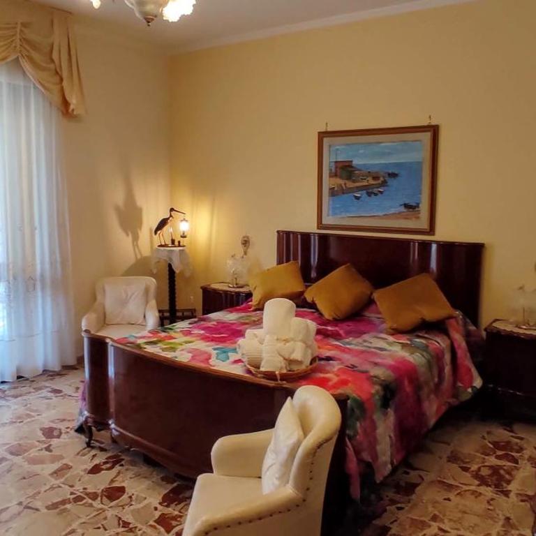 Casa Anna B&B- Luminosa con 2 balconi vista Vesuvio-IDEALE PER FAMIGLIE - Casa con 2 Camere da Letto - 8