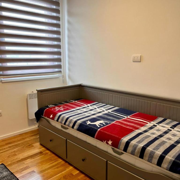 Pale Green - Two-Bedroom Apartment - 20