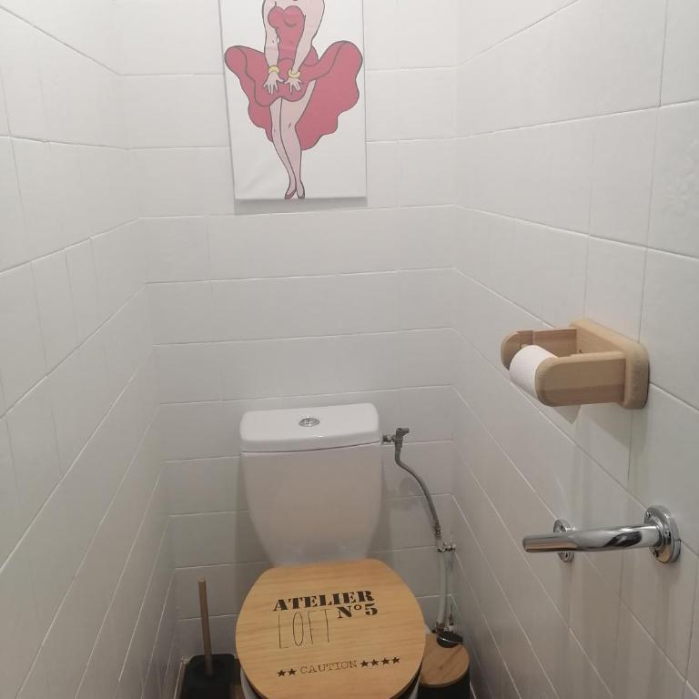 Gîtes déco pop et chaleureuse avec jacuzzi, sauna, piece coquine - Maison 1 Chambre - 19