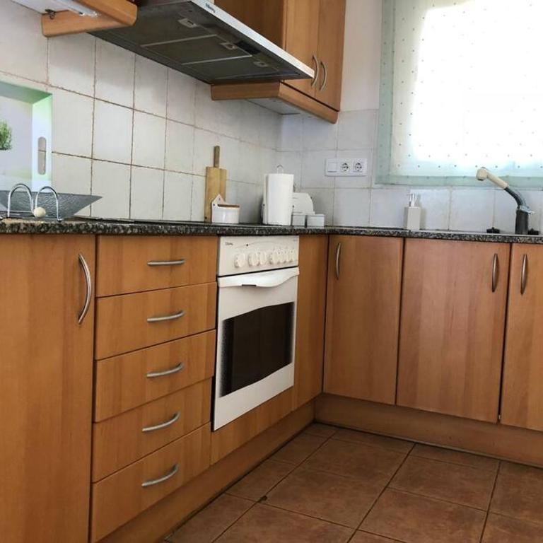 Casa con piscina a menos de 1 min de la playa. AA - Casa de 3 dormitorios - 6