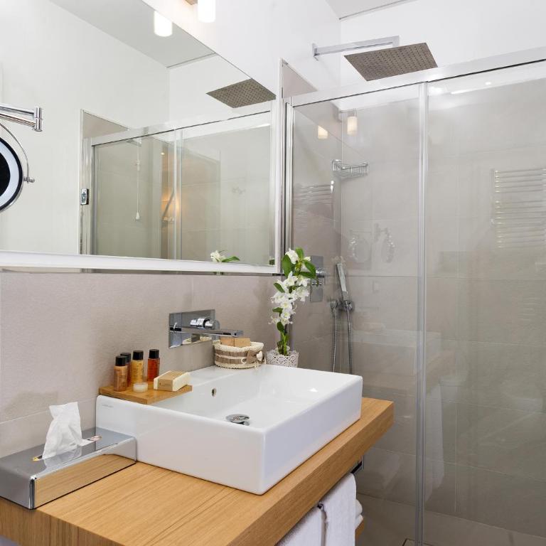 Vico Rooms and Terrace - Standard Double Room - 1