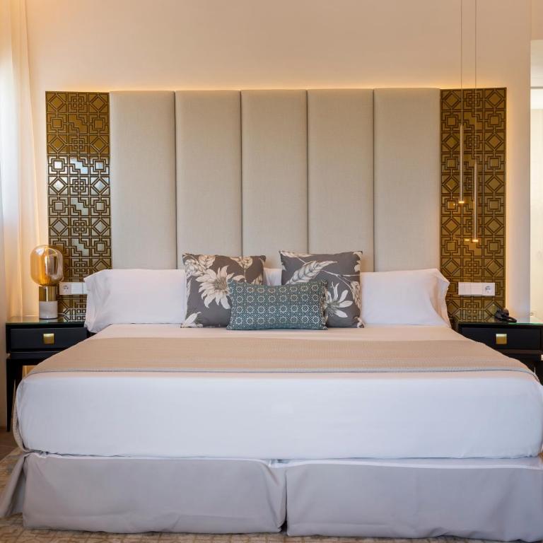 Dionis Boutique Hotel & Spa - Habitación Doble Deluxe con bañera - 7