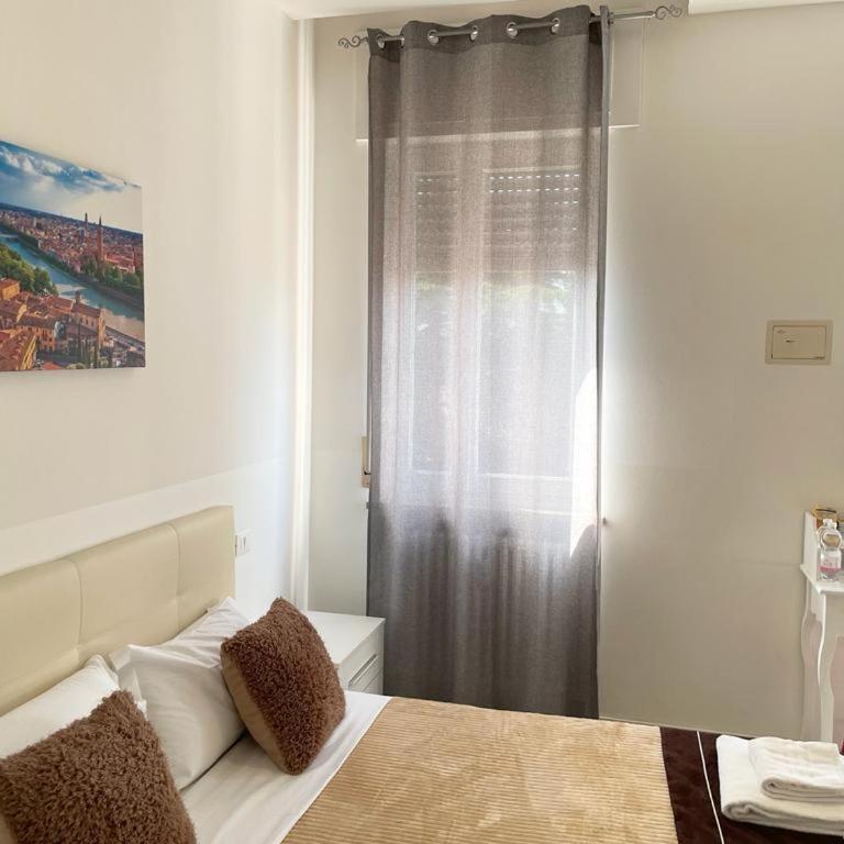 Confortini Rooms SUNDAY - Triple Room with Balcony - 14