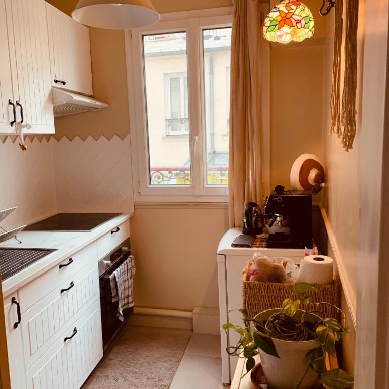 Parisian style Appartment Private room with Shared bathroom near Bastille and Gare de Lyon - Chambre Lit Queen-Size avec Salle de Bains Commune - 7