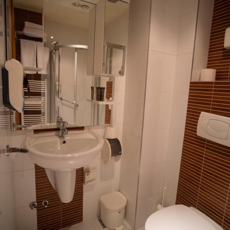 Apartman 204 Aparthotel Vučko Jahorina private host - One-Bedroom Apartment - 12