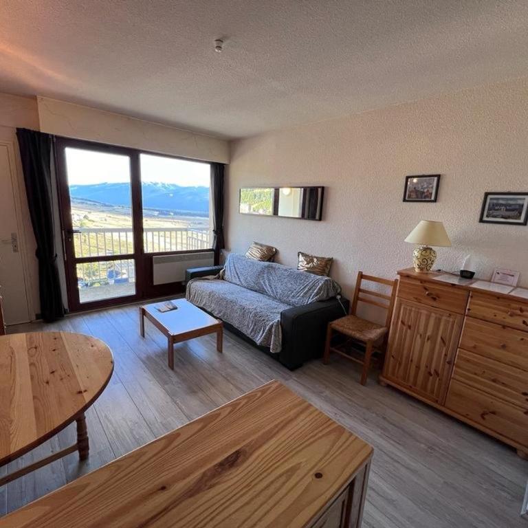 Studio Cabine Spacieux avec Balcon et Coin Repas - Studio - 4