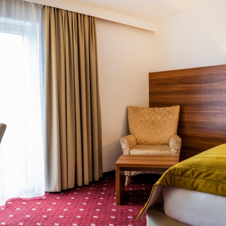Hotel Landskron - Doppelzimmer - 1