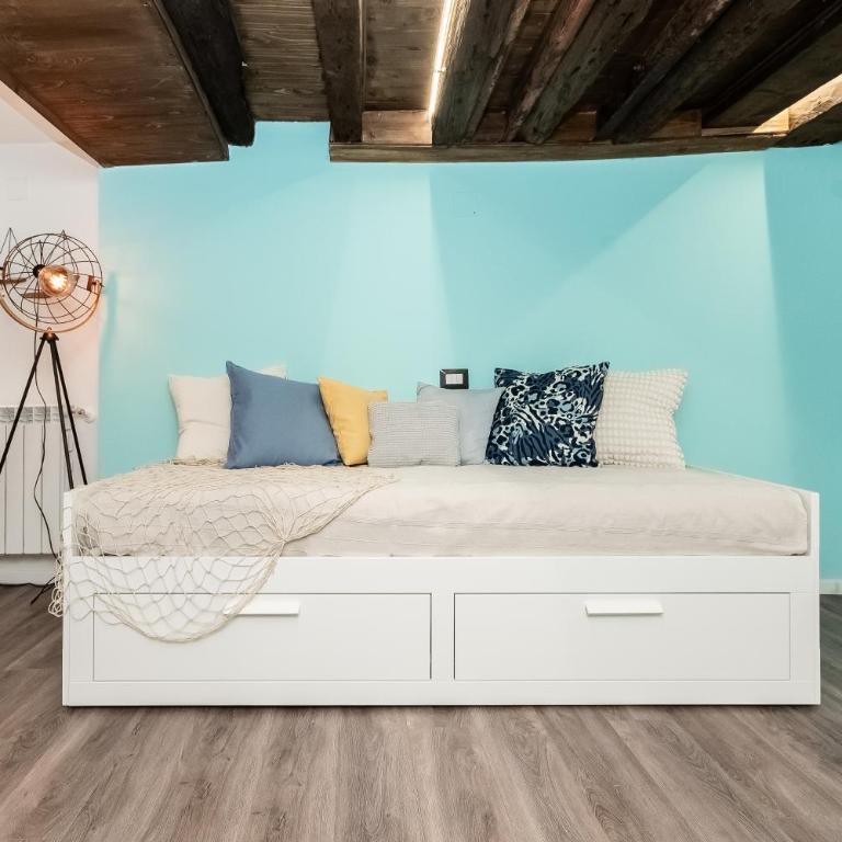 [Centro Storico] - a 2 minuti dal Porto Antico - Deluxe Suite - 7