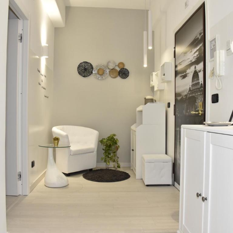 NathanaEle House Via Tuscolana - Apartment - 12