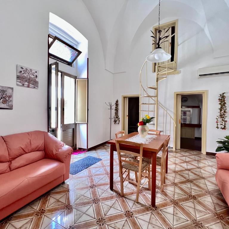 La casa di Albina - Appartamento con 2 Camere da Letto - 12