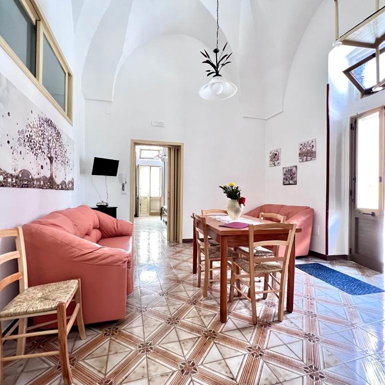 La casa di Albina - Appartamento con 2 Camere da Letto - 13