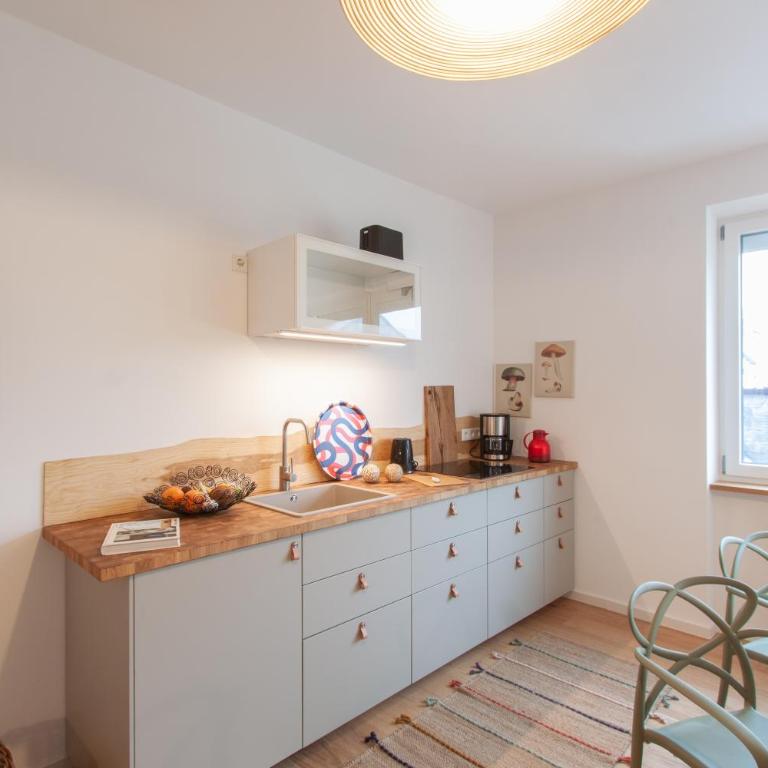 Juliusliving - modernes Wohnen an der Juliuspromenade - Apartment mit 1 Schlafzimmer - 30