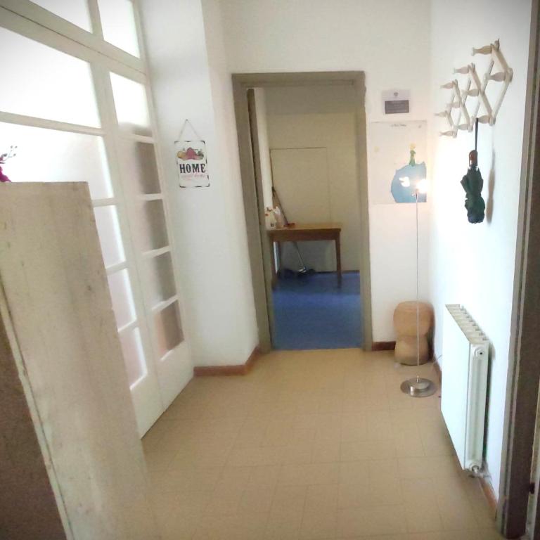 Large and cosy apartment in the centre of Cagliari - Apartment - 11