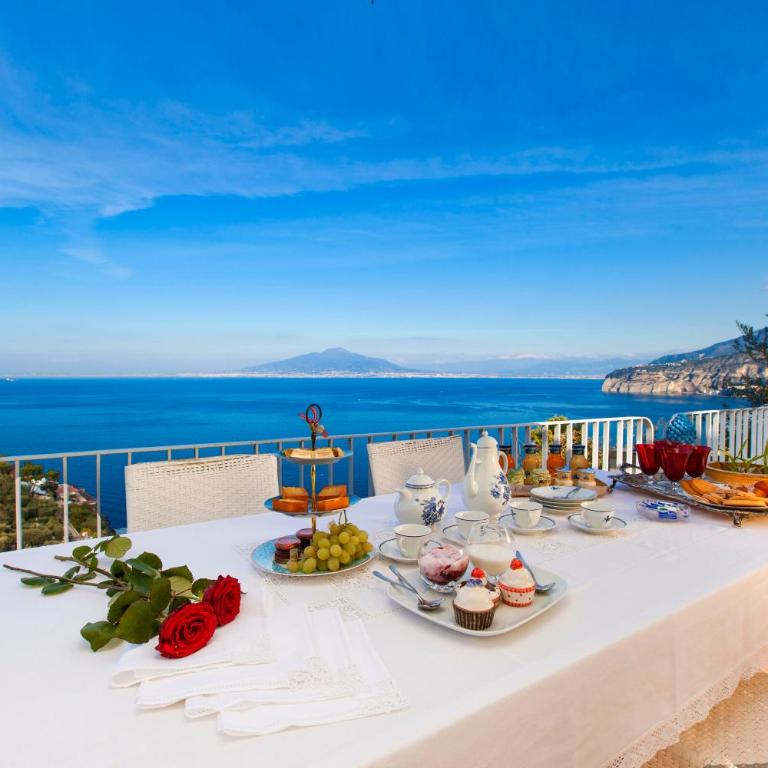Amore Rentals - Villa Giada - Villa con Vista Mare - 26