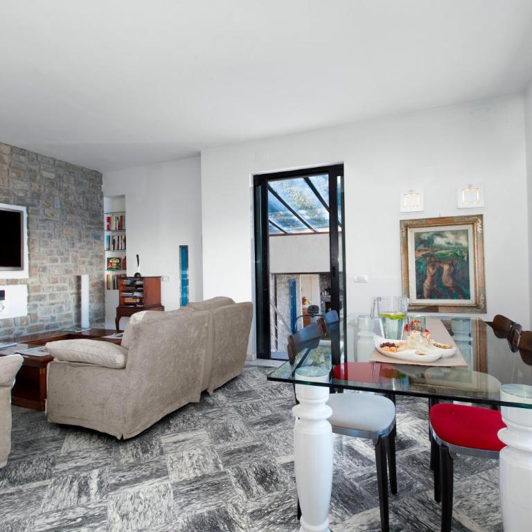 Amore Rentals - Villa Giada - Villa con Vista Mare - 33