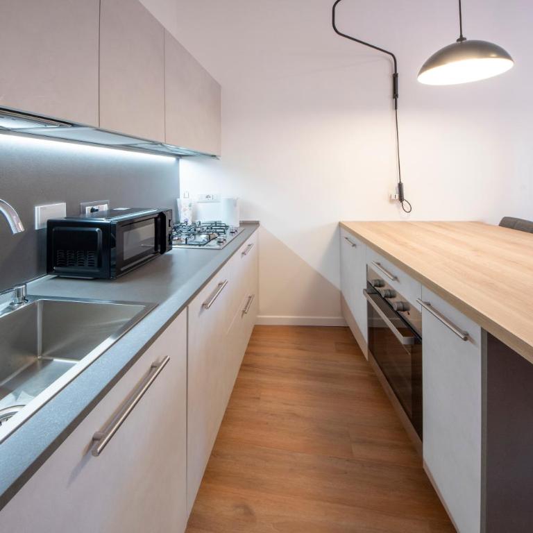 HouSmart Corte Galluzzi 7/2 - One-Bedroom Apartment - 15