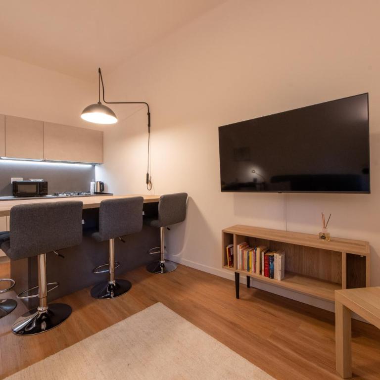 HouSmart Corte Galluzzi 7/2 - One-Bedroom Apartment - 2