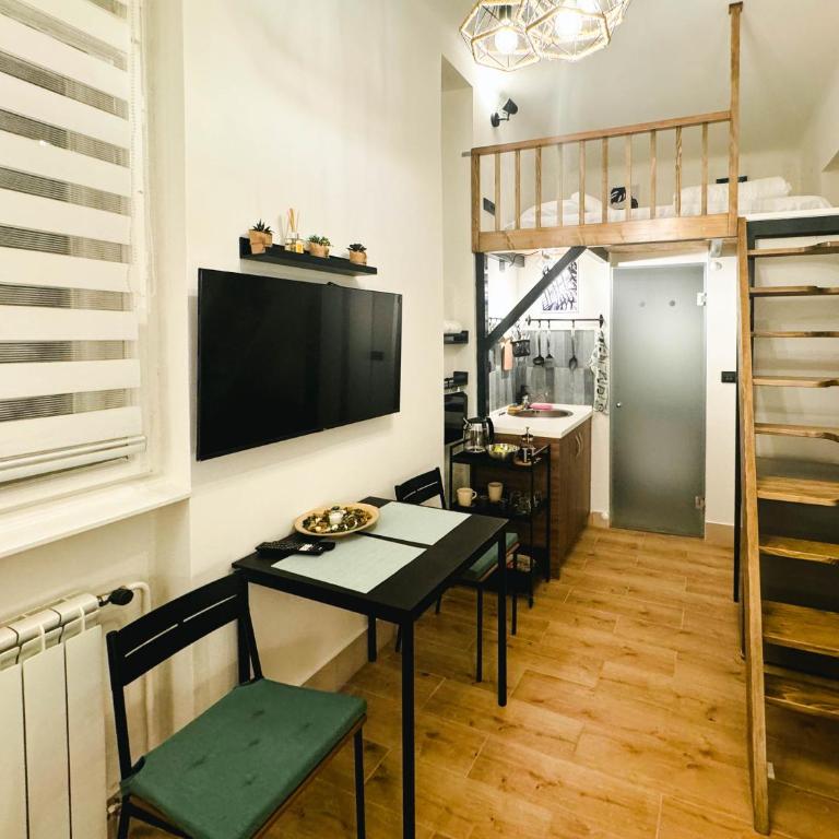 Comfy studio in city center - Apartman sa 1 Spavaćom Sobom - 1