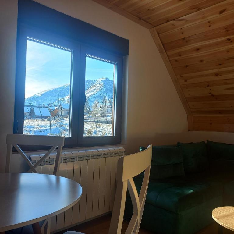 View of Durmitor - Apartment with Mountain View - 23
