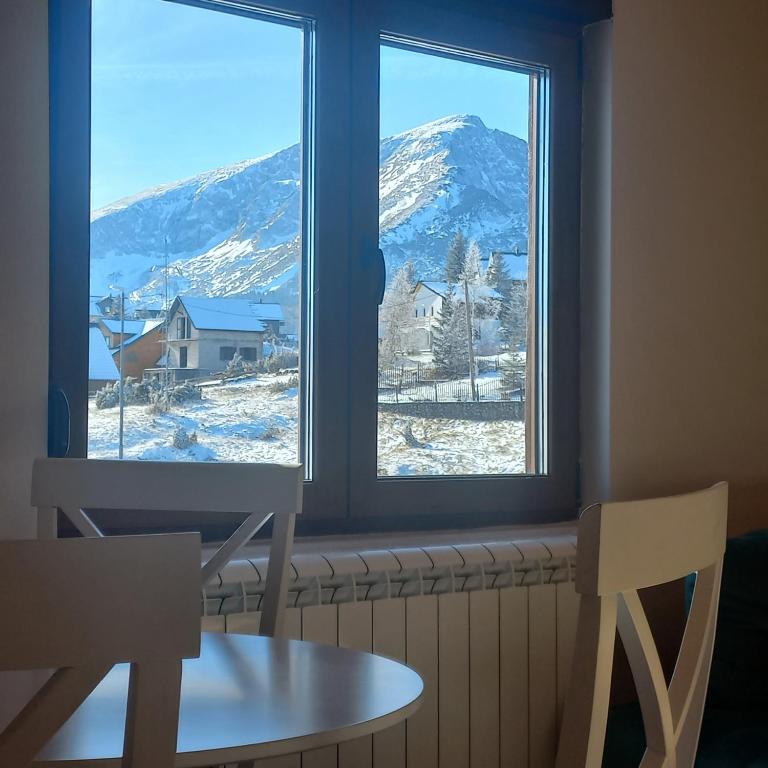 View of Durmitor - Apartment with Mountain View - 24