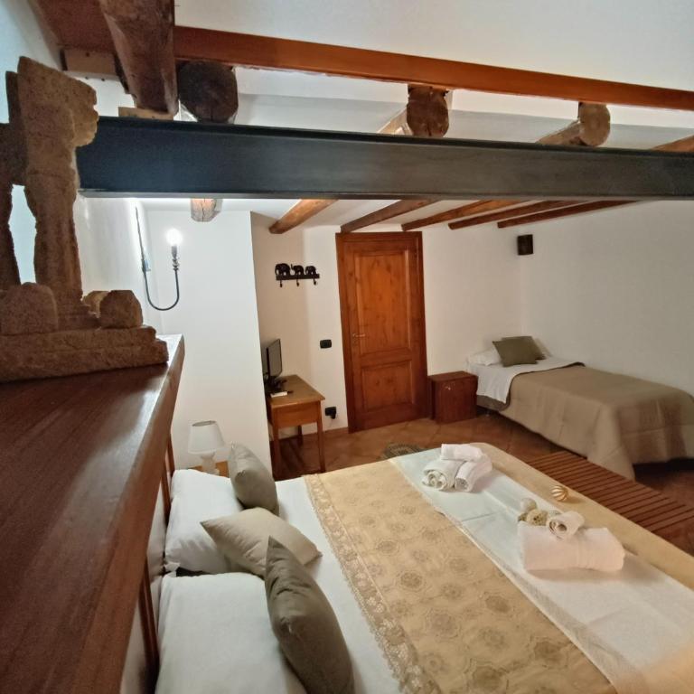 AFENA Rent BedRooms - Camera Tripla Comfort - 6