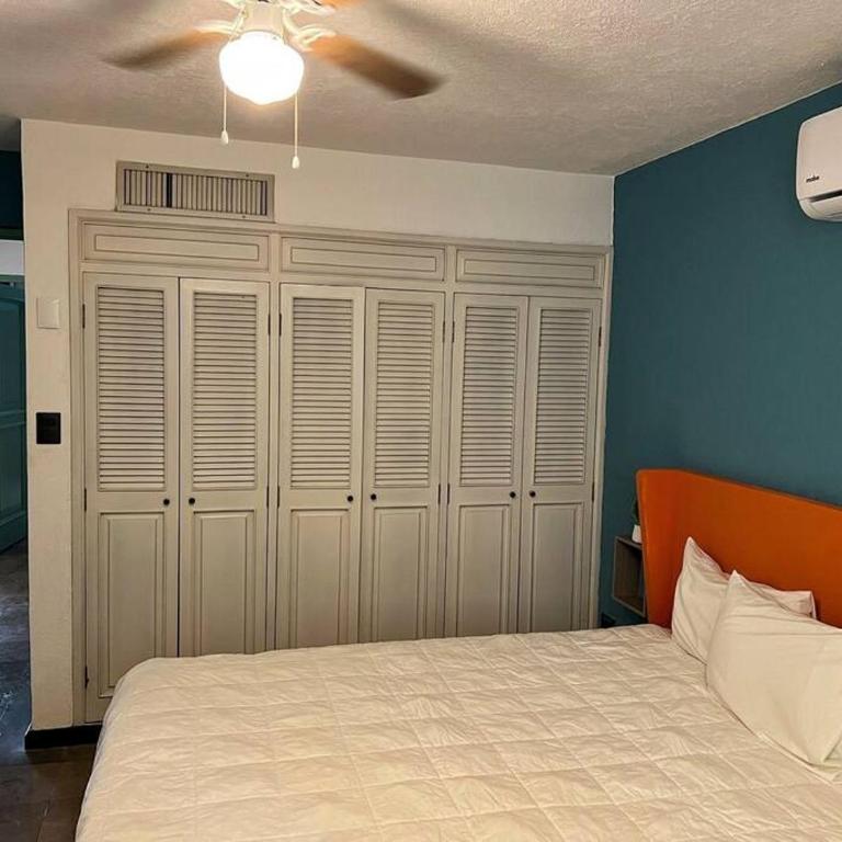 Espacioso, Centrico, Acogedor y Buena Ubicacion - Three-Bedroom Apartment - 13