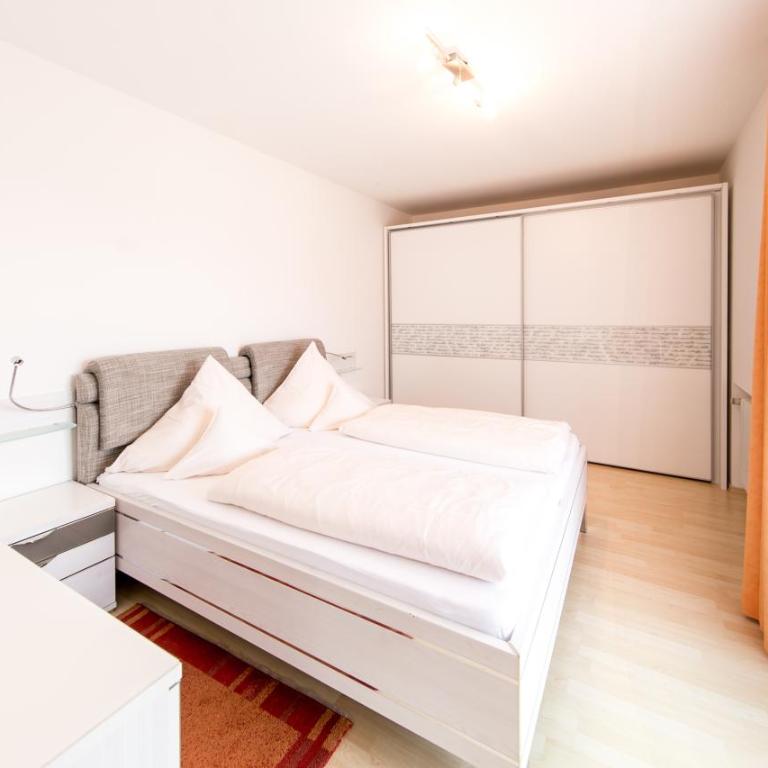 Hotel Sonnenhang - Apartment 1 Grasmückenweg - 7