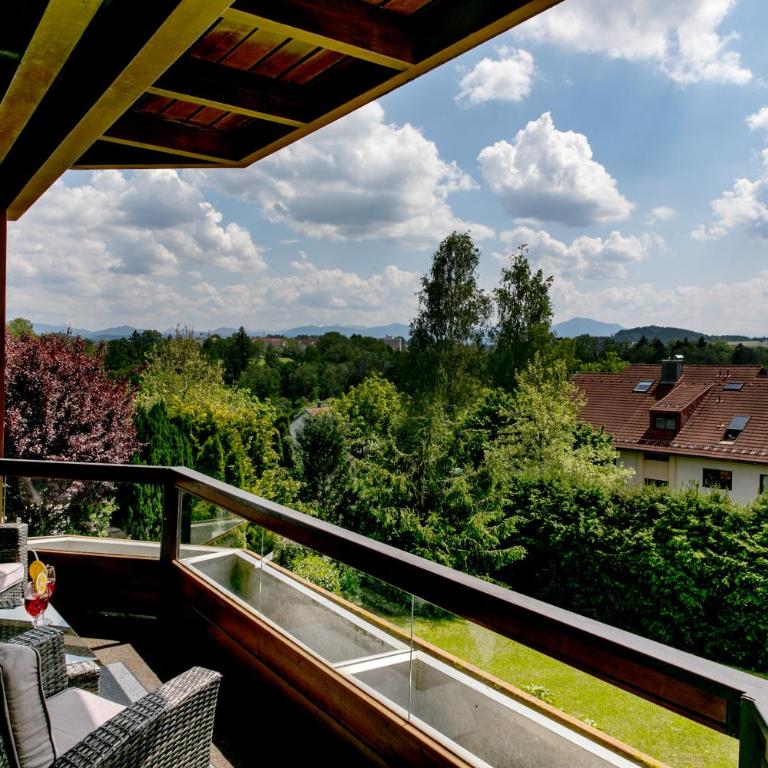 Hotel Sonnenhang - Apartment 1 Grasmückenweg - 10