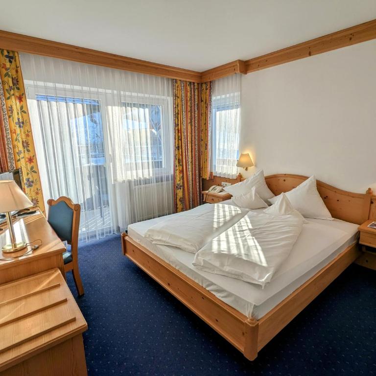 Hotel Heinz - Camera Matrimoniale con Balcone - 3