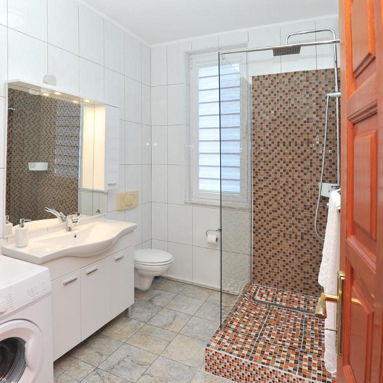 Pool House Maslina - Apartment with Pool View - 10