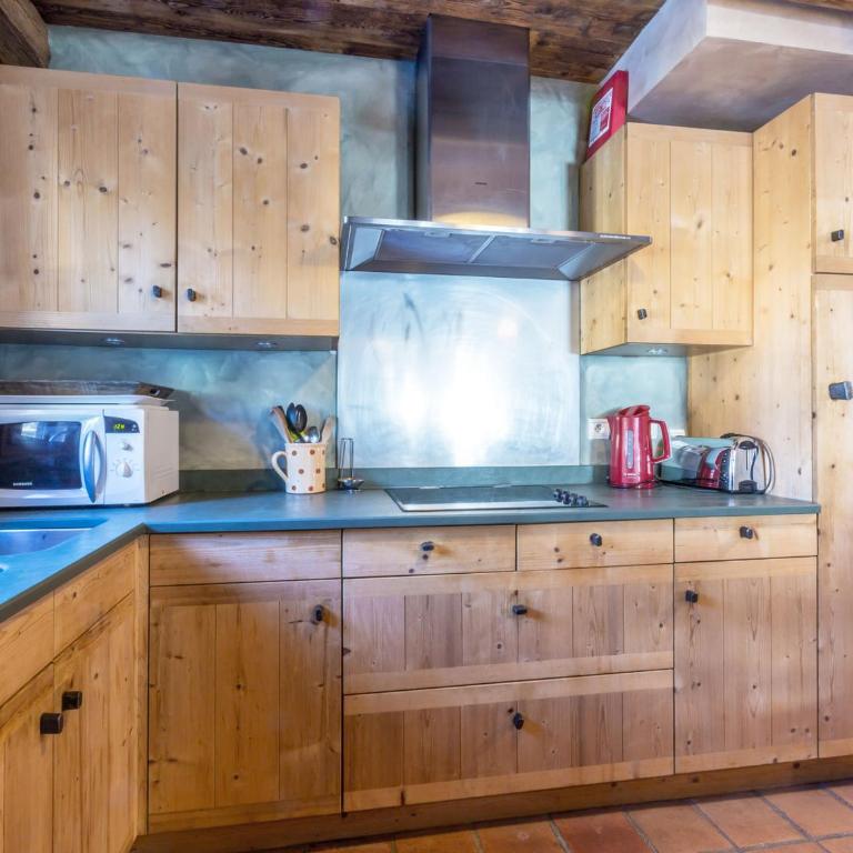 Chalet spacieux à Courchevel avec Wi-Fi et parking, proche des pistes, 5 chambres - Chalet 3 Chambres - 11