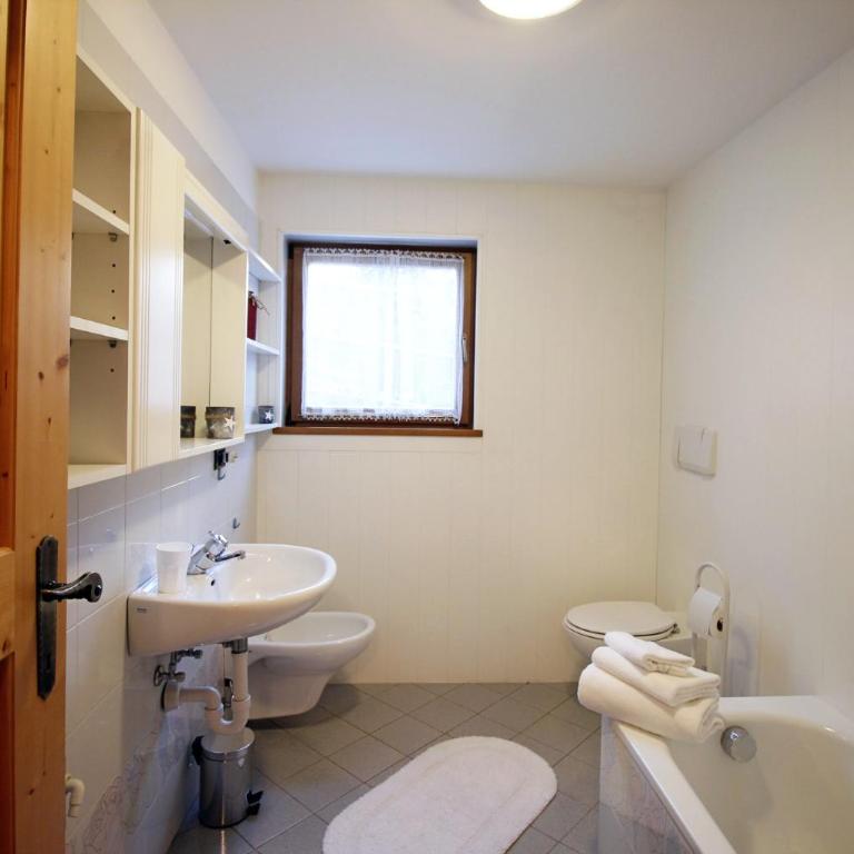 CASA DOLOMIA - Agenzia Dolomiti Affitti - Appartamento con 3 Camere da Letto - 35