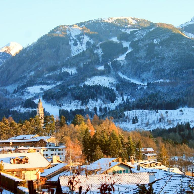 CASA DOLOMIA - Agenzia Dolomiti Affitti - Appartamento con 3 Camere da Letto - 25