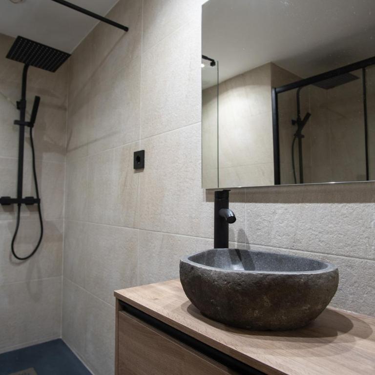 EUROPA HOUSE - Parking y Wifi GRATIS - Apartamento de 2 dormitorios - 21