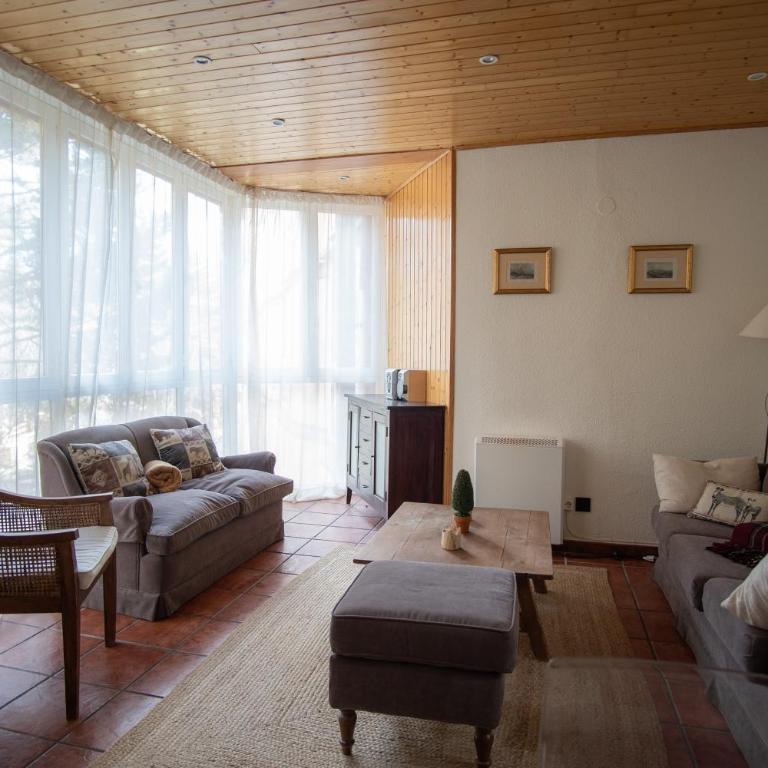 EUROPA HOUSE - Parking y Wifi GRATIS - Apartamento de 2 dormitorios - 4