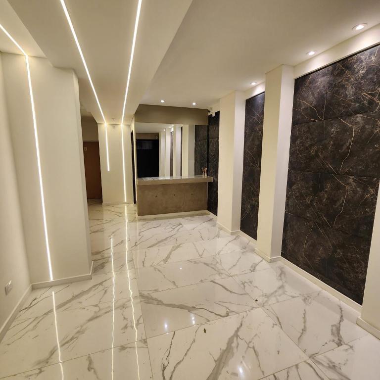 Versalles Ruiz de Los Llanos. Bs As. - One-Bedroom Apartment - 2