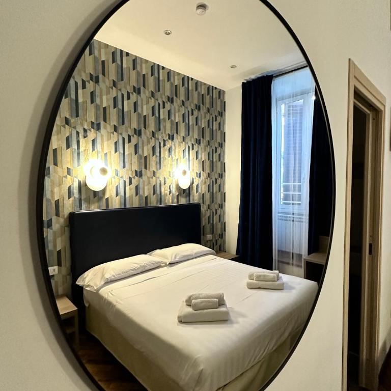 La Grande Bellezza Guest House Rome - Superior Double or Twin Room - 2