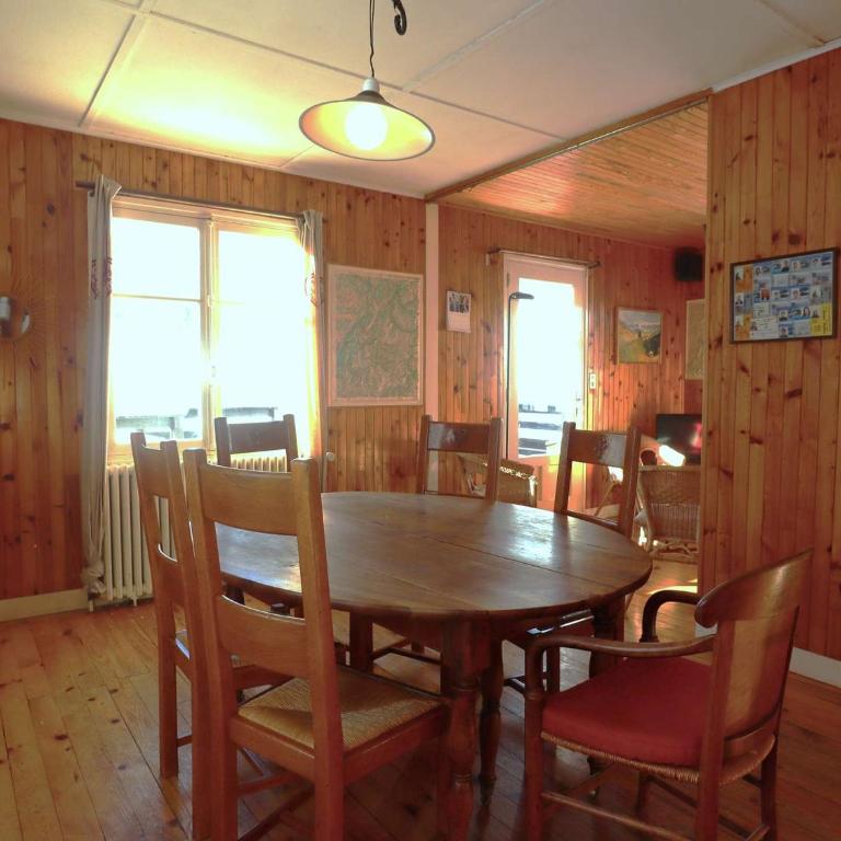 Chalet familial 12 pers, Arêches-Beaufort, proche commerces - Three-Bedroom Chalet - 10