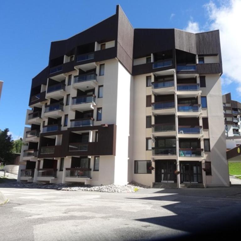 2 pièces rénové, au pied des pistes, pour 6 pers, Les Menuires - Apartment mit 1 Schlafzimmer - 18