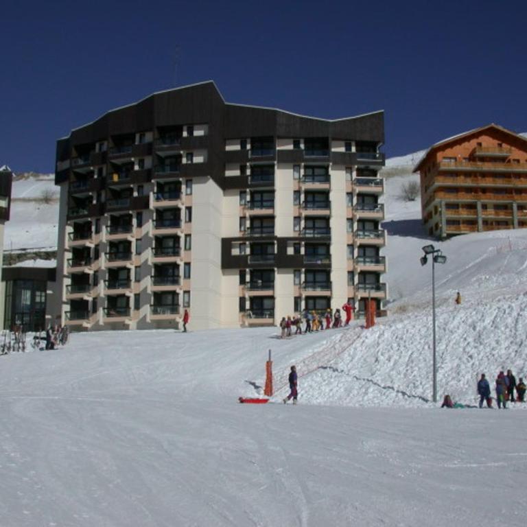 2 pièces rénové, 4 pers, sud, ski aux pieds, parking gratuit - Apartamento de 1 dormitorio - 13