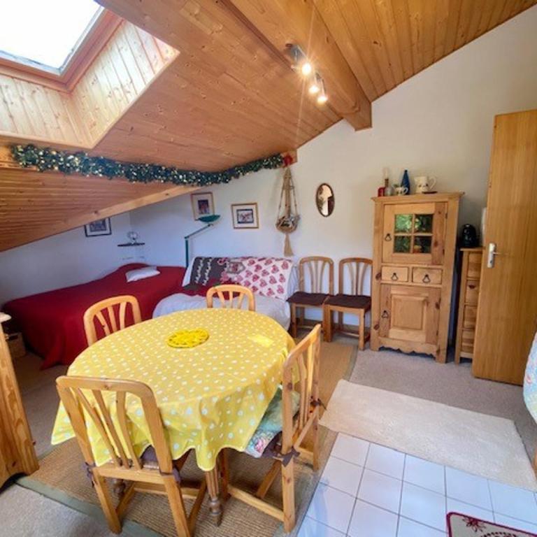 Duplex simple avec parking à La Clusaz - FR-1-459-33 - Appartement 2 Chambres - 3