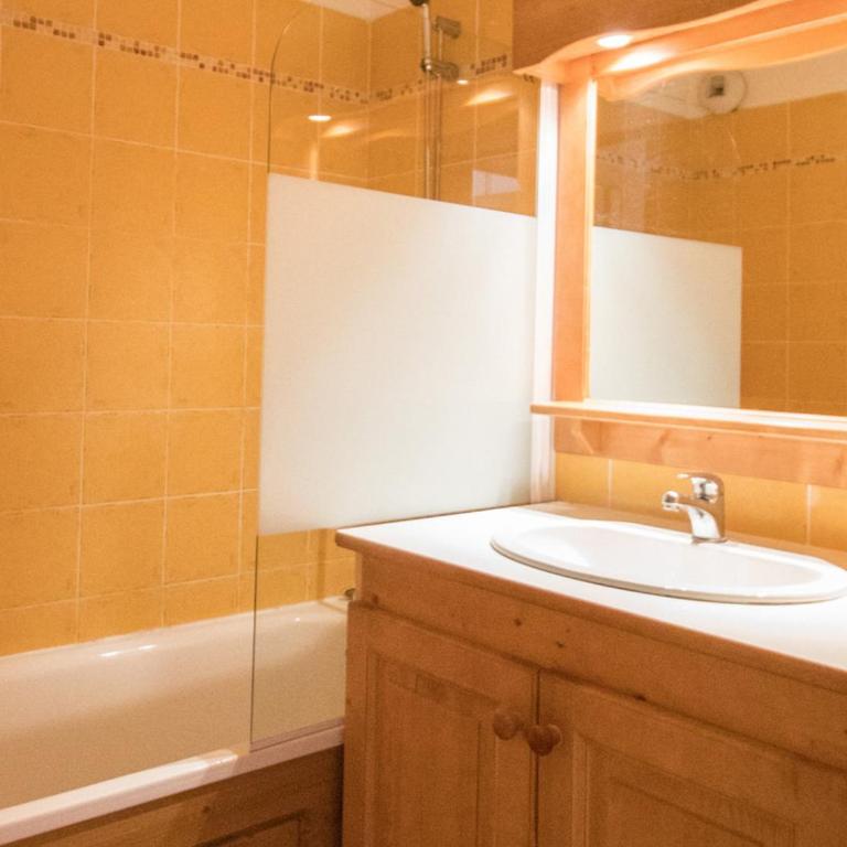Appartement spacieux 6 pers, balcon sud, parking - FR-1-508-8 - Appartement (6 Adultes) - 14