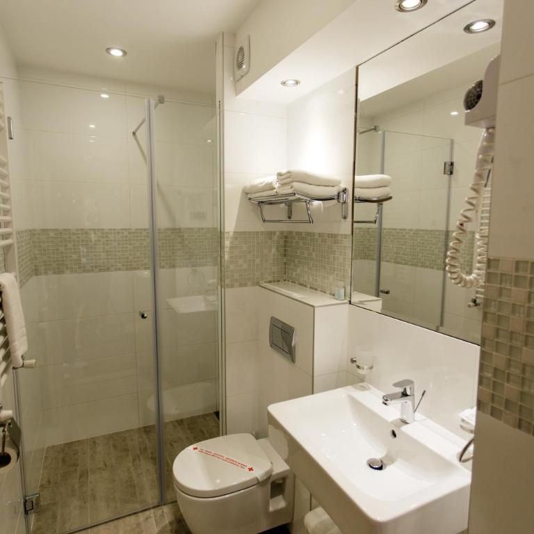 Hotel Kragujevac - Superior Double or Twin Room - 11