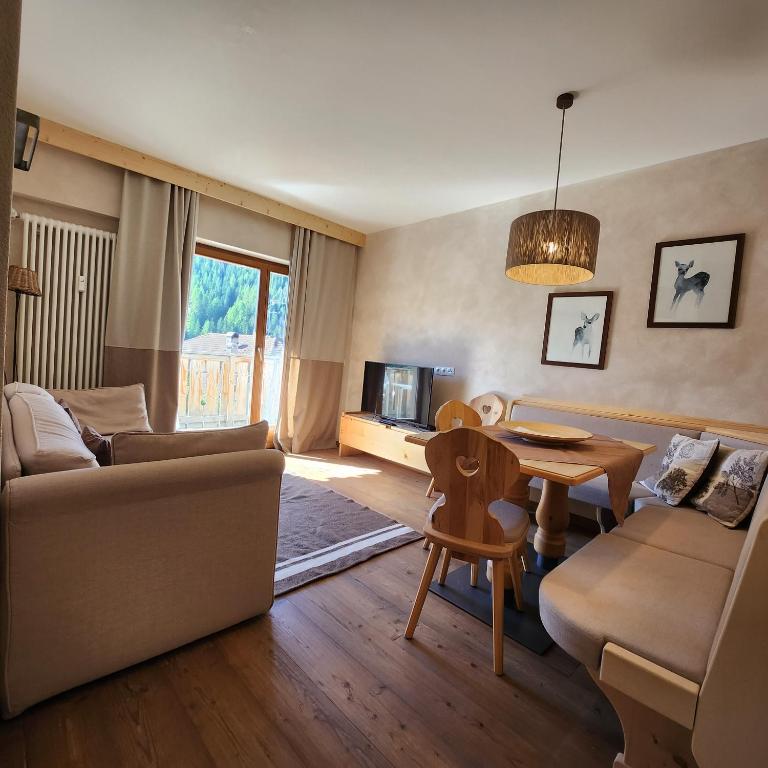 Family and Wellness Residence Ciasa Antersies - Großes Apartment mit 2 Schlafzimmern und einem Balkon - 12
