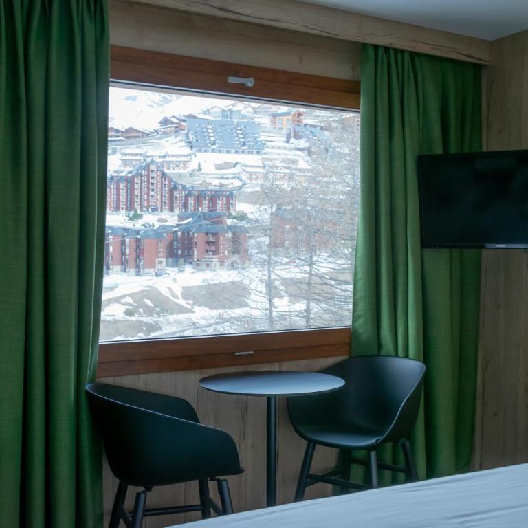 Hotel Petit Palais - Junior Suite - 2